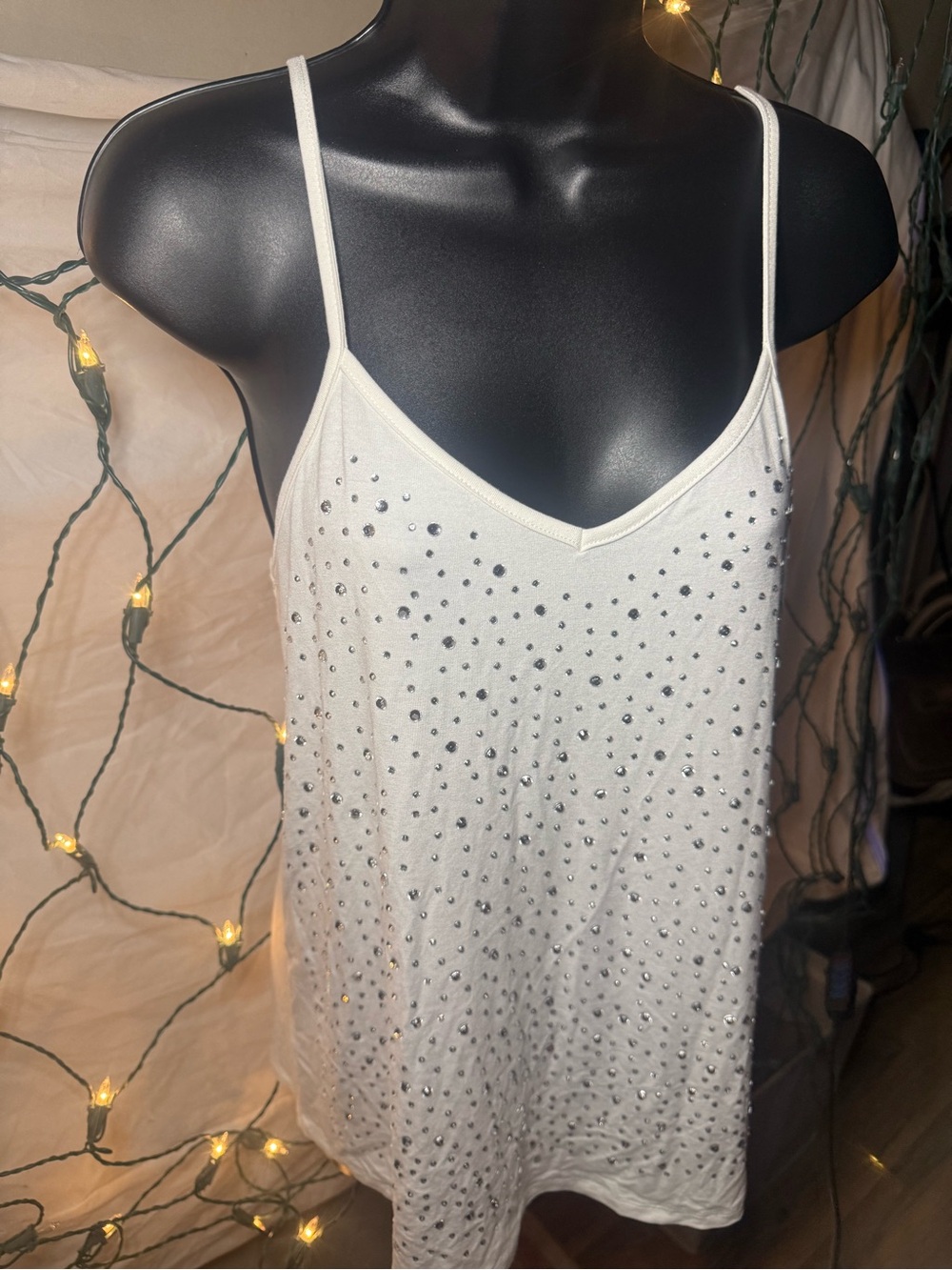 🌟 NWT White Rhinestone Spaghetti Strap Cami Tank Top - Size M